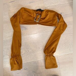 Prettylittle Thing crop top